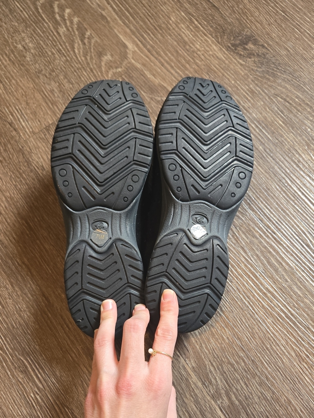 Easy Spirit Platform Clogs - Picture 3 of 4